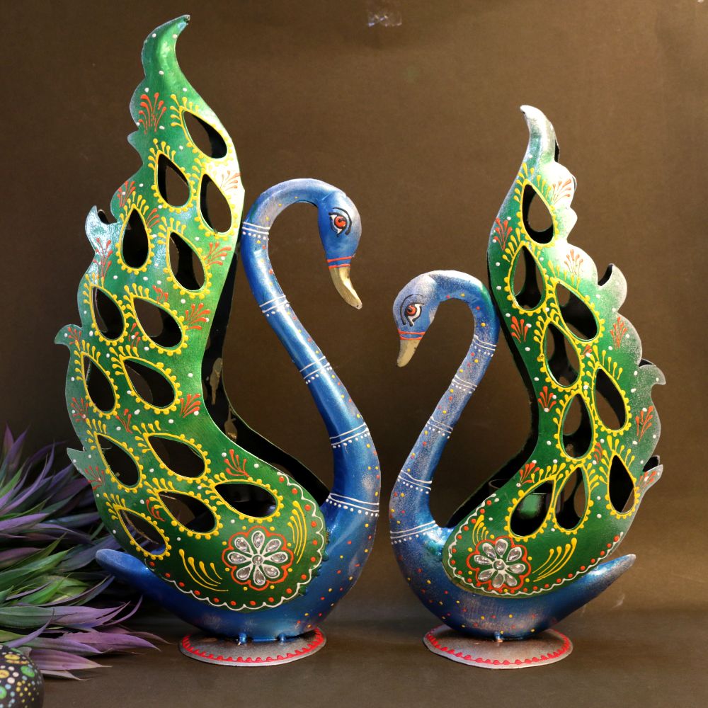 IRON PAINTED TEA LIGHT DUCK