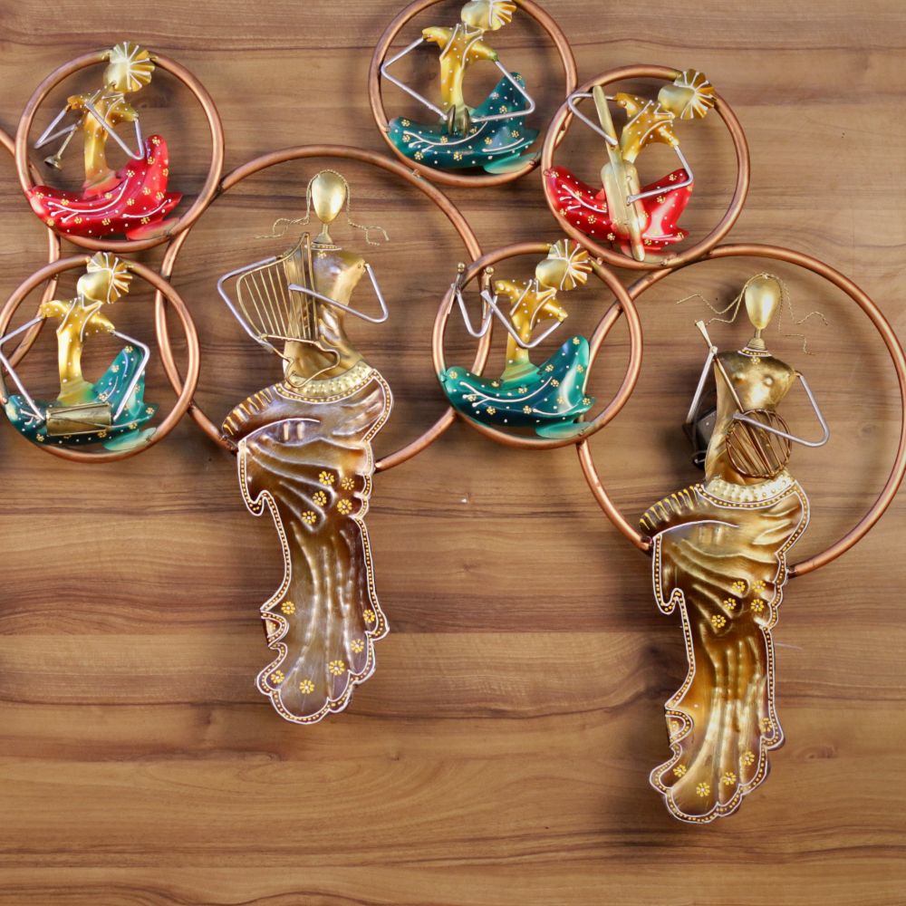 NEW MUSICIAN DOLL FRAME