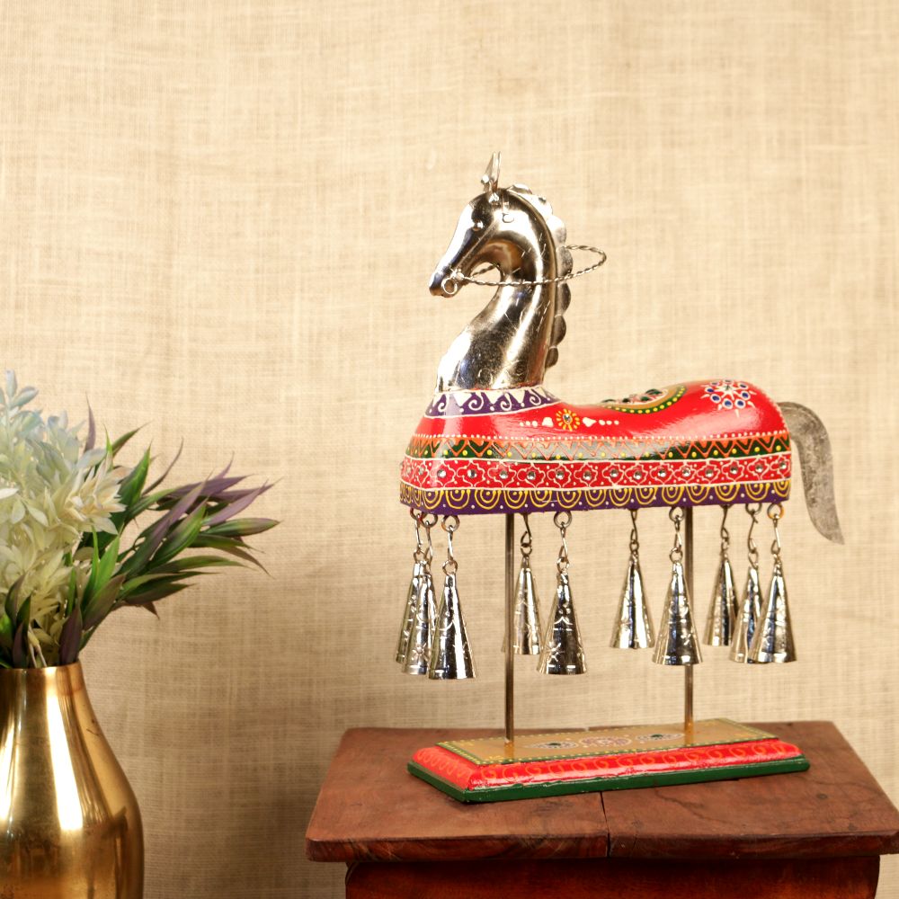 I/W PAINTED BELL HORSE FINE